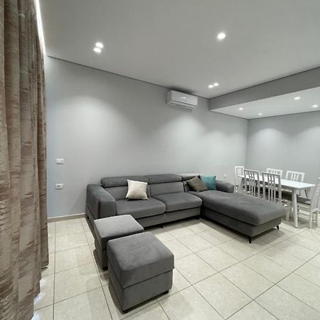Emerald Inn Apartments Orikum Εξωτερικό φωτογραφία