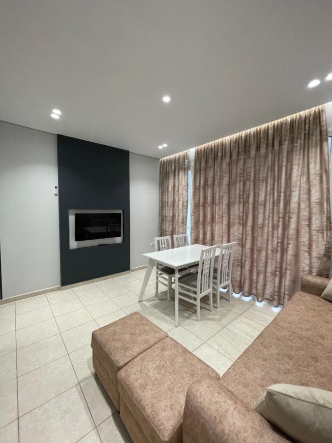 Emerald Inn Apartments Orikum Εξωτερικό φωτογραφία